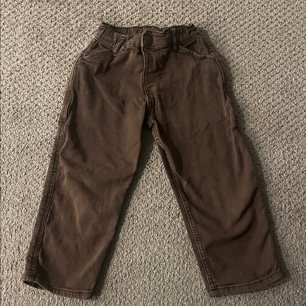 Boys Zara pants 
Jean like material
Chocolate brown color